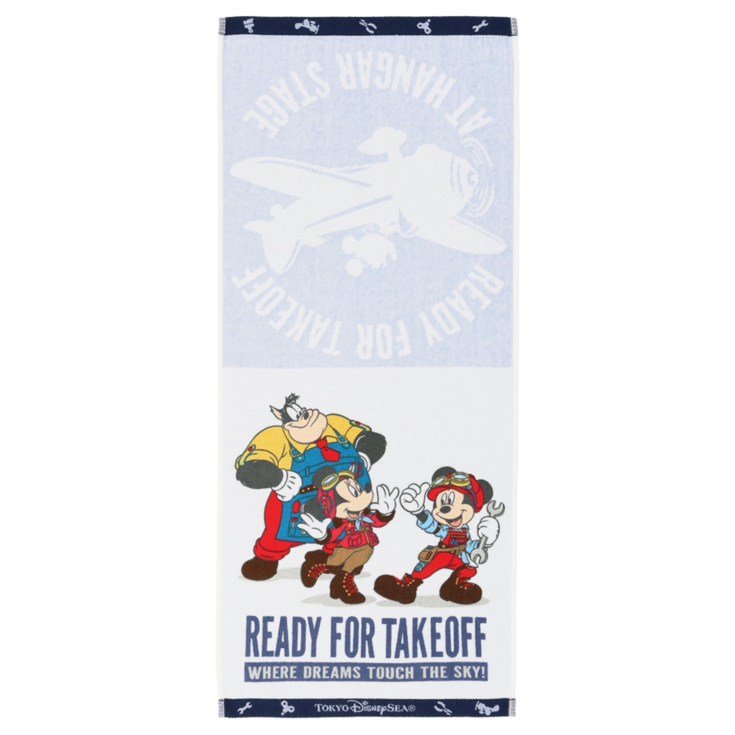 Face Towel Mickey Minnie Pete Dreams Take Flight