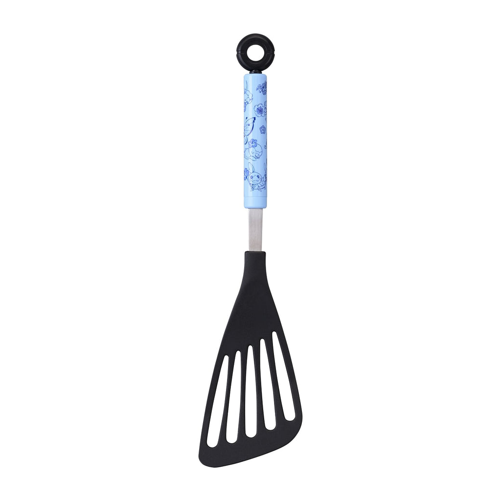 perforated turner Baby Blue Eyes