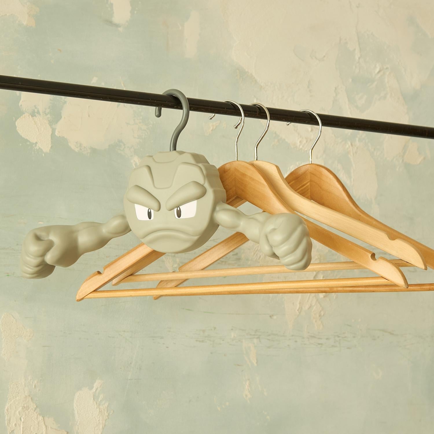Hanger Ishitsubute
