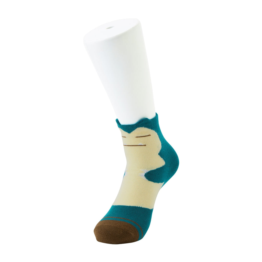 [Choice] Middle socks with ears Snorlax (23-25cm)