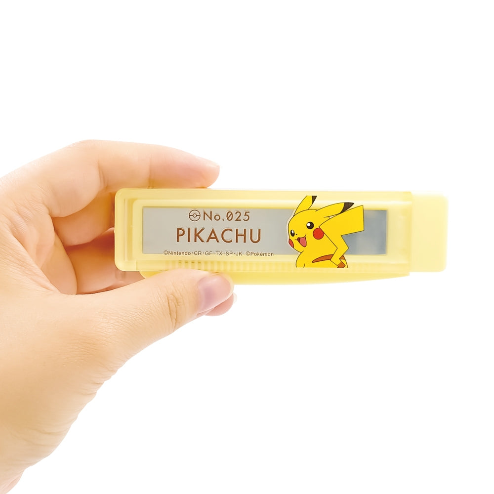 Comb & Mirror Pikachu