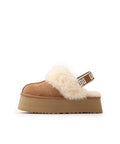 UGG Funkette Sneakers with unique design from Japan