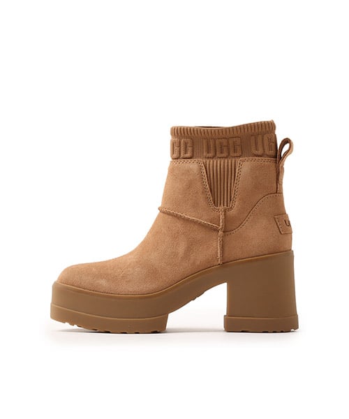 UGG W MOXY CHELSEA sneakers with unique design from Japan