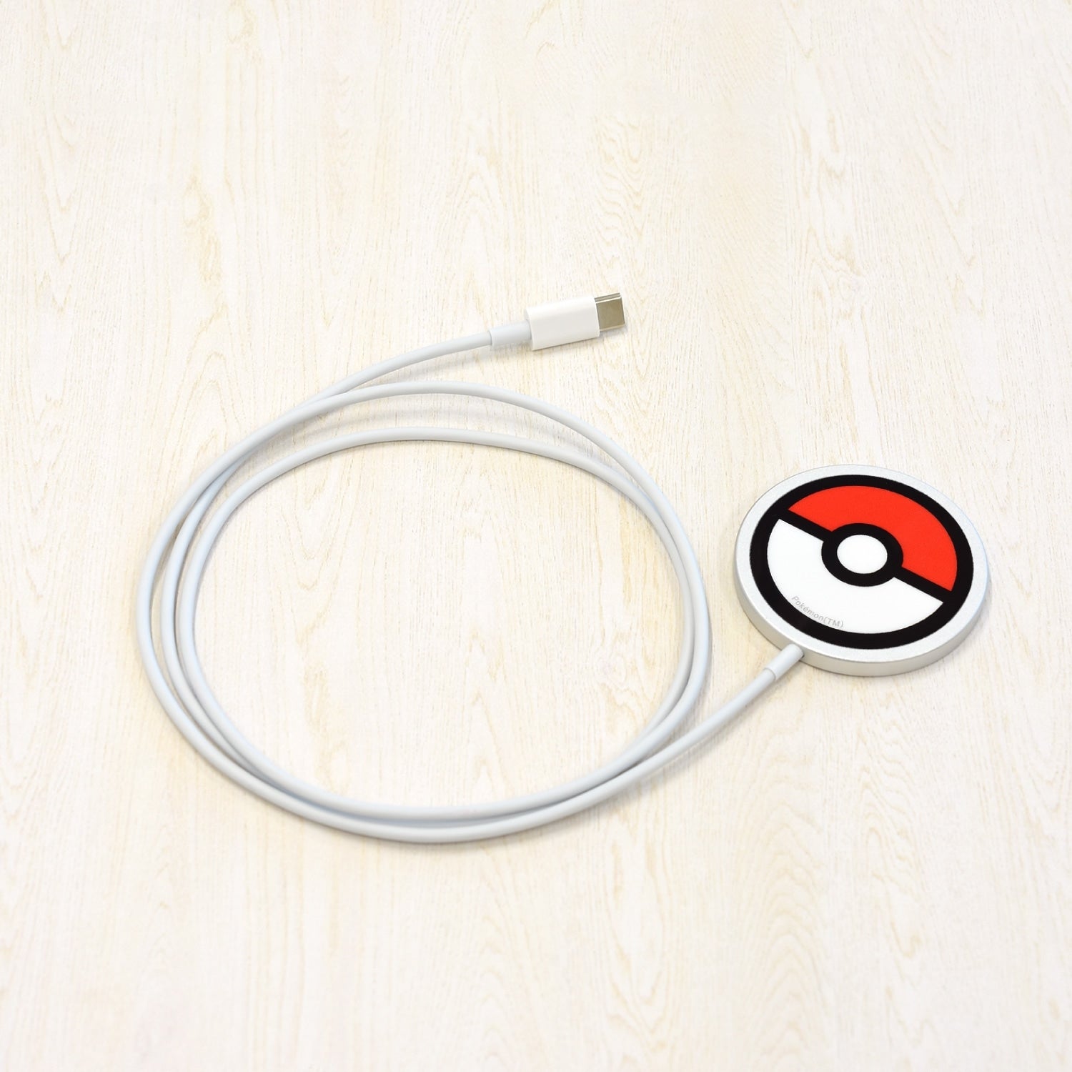 MagSafe compatible wireless charger monster ball