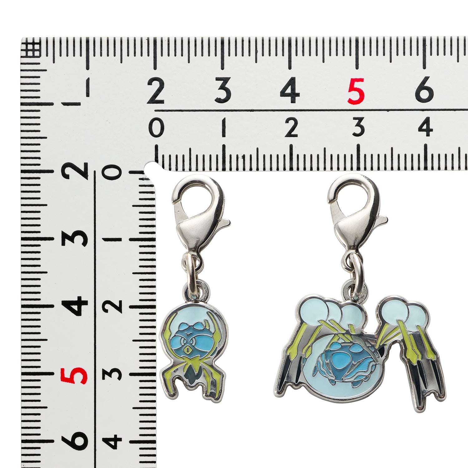 Pokemon Center Japan Metal Charm 751/752 with collector quality from Japan