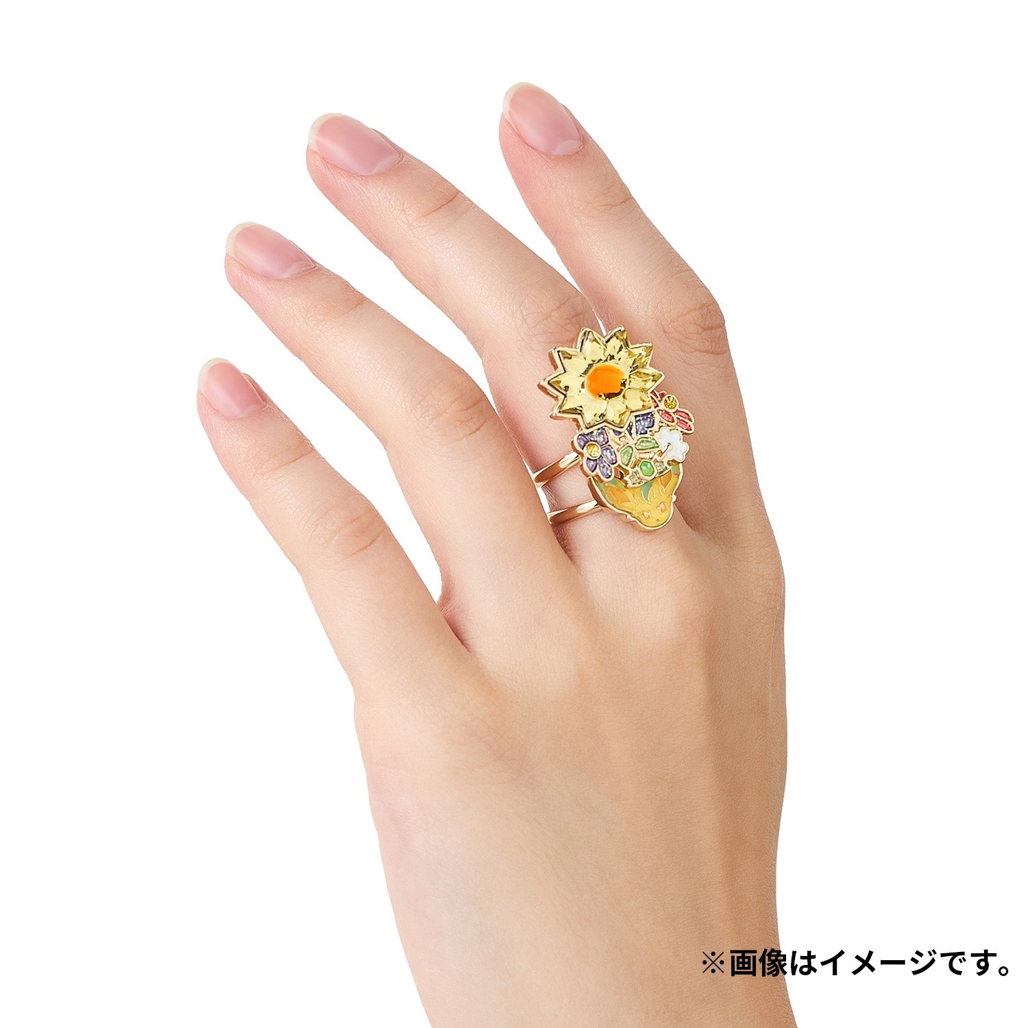 Close-up of Pokémon Kusaterastal Leafeon ring, showcasing Japanese craftsmanship