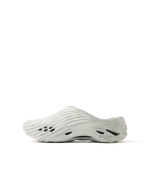 Crocs Echo Watercolor Marbled Wave Sneakers with marbled wave design from Japan