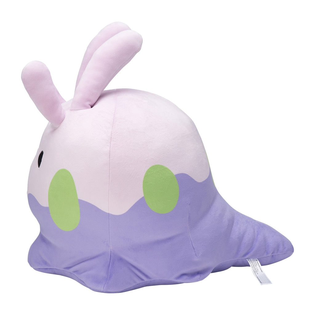 Mocchirich Pokemon toy with detailed wings from Japan