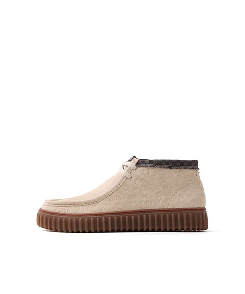 CLARKS Torhill Hi x Stranger Things Sneakers with Stranger Things logo from Japan