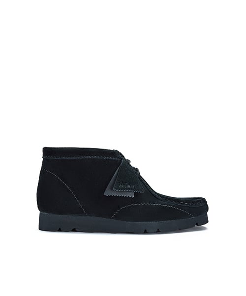 CLARKS Wallabee Boot with unique lacing system from Japan