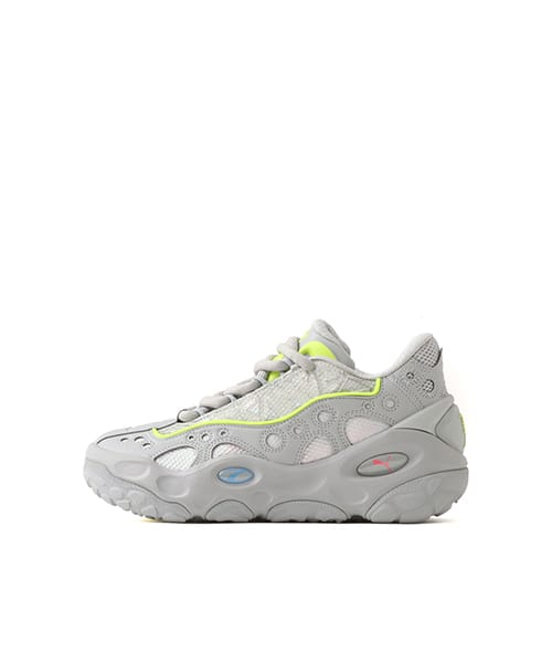 PUMA LA FRANCE RNNR REFLECTION sneakers with reflective details from Japan