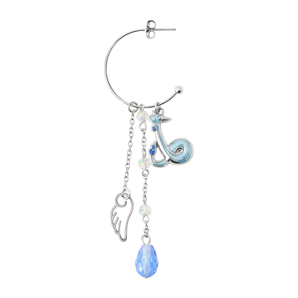 Authentic Hakuryu earrings with intricate details, shipped from Japan