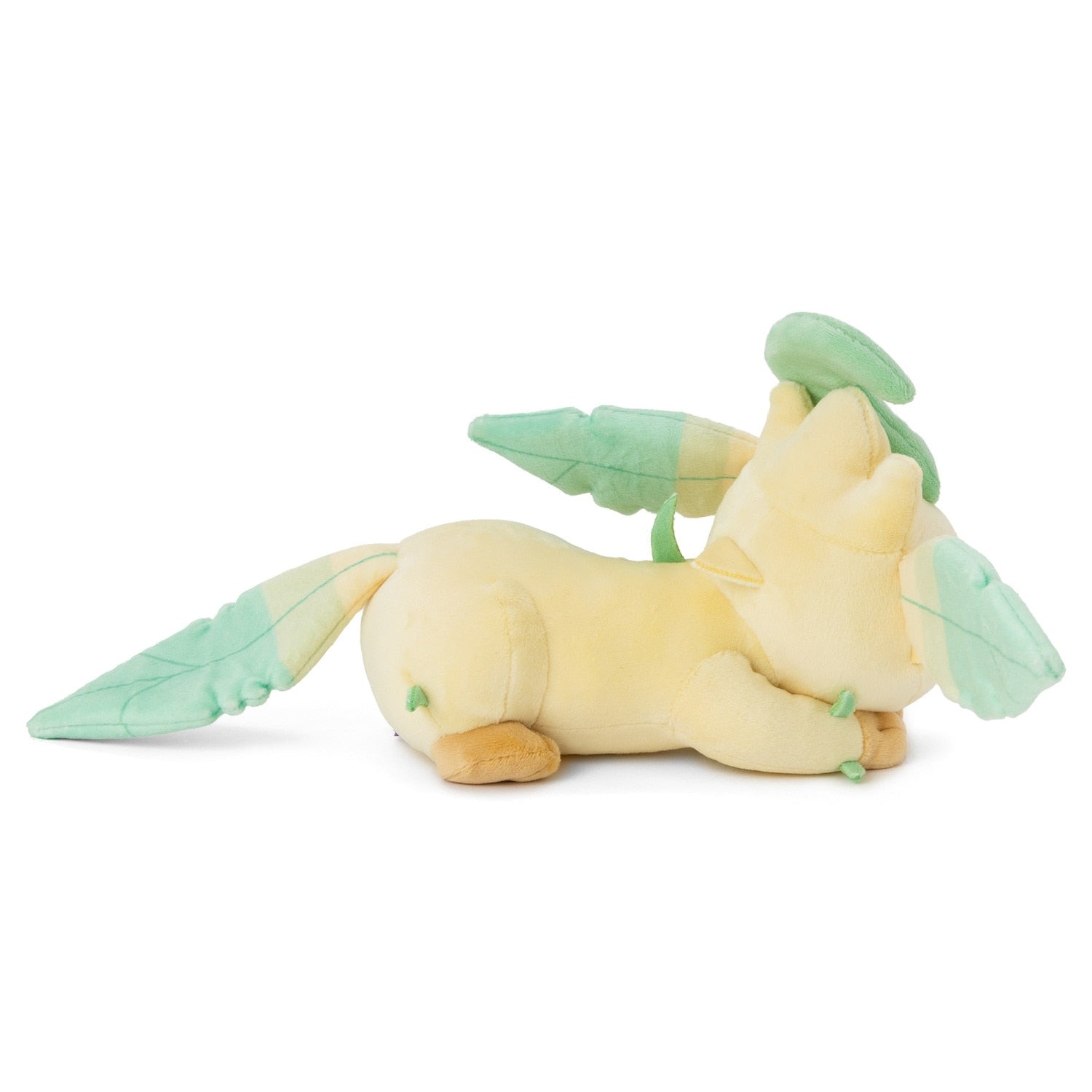 Pokémon Suyasuya Sleeping Friend Leafeon Small Plush | Pokémon Center Japan
