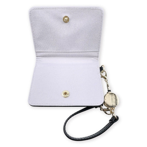 Open pass case BK