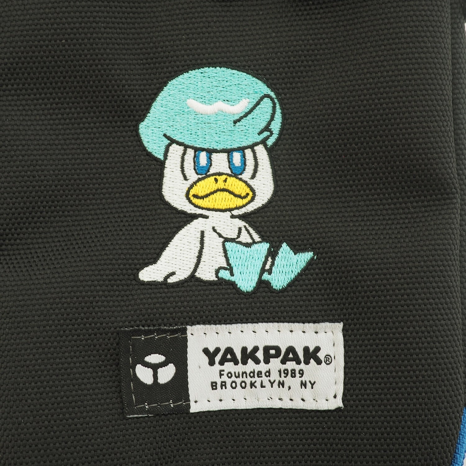 YAKPAK Pocket Shoulder Kwass