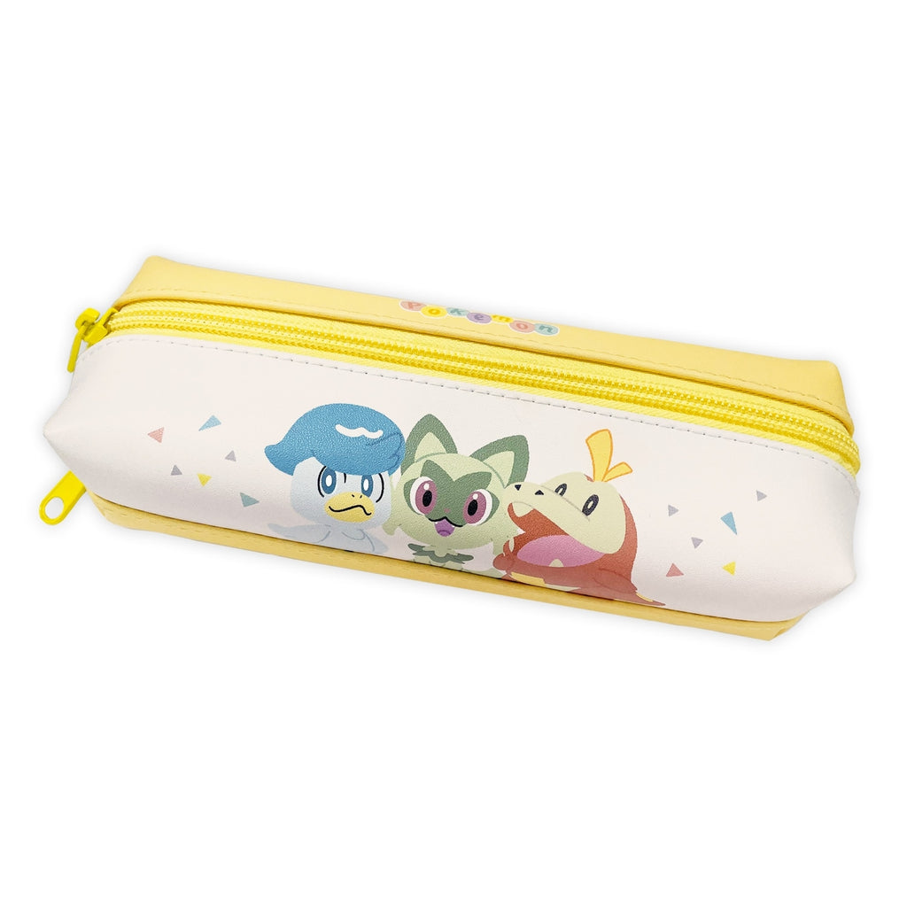 Ivysaur multi case with green grass design from Japan