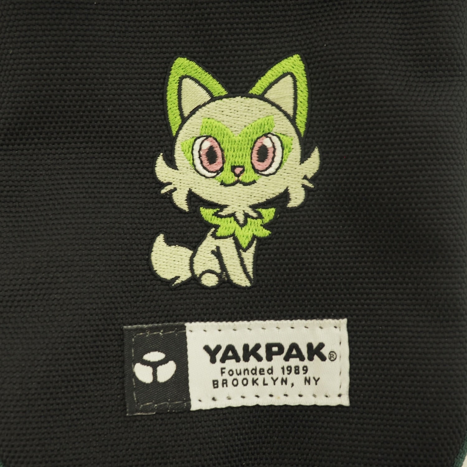 YAKPAK Pocket Shoulder Nyaoha