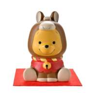 Winnie the Pooh Figurine Disney store ETO collection 2026