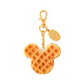 [Q-Pot] Mickey Mouse/Bag Charm Buttermilk & Chocolate Waffle
