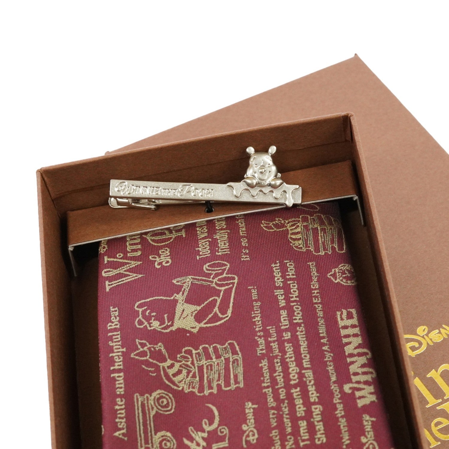 DISNEY/Tie & Tie Bar BOX Set (Winnie the Pooh calligraphy pattern x sneaky tie bar) DND50026 Red & Wa-11