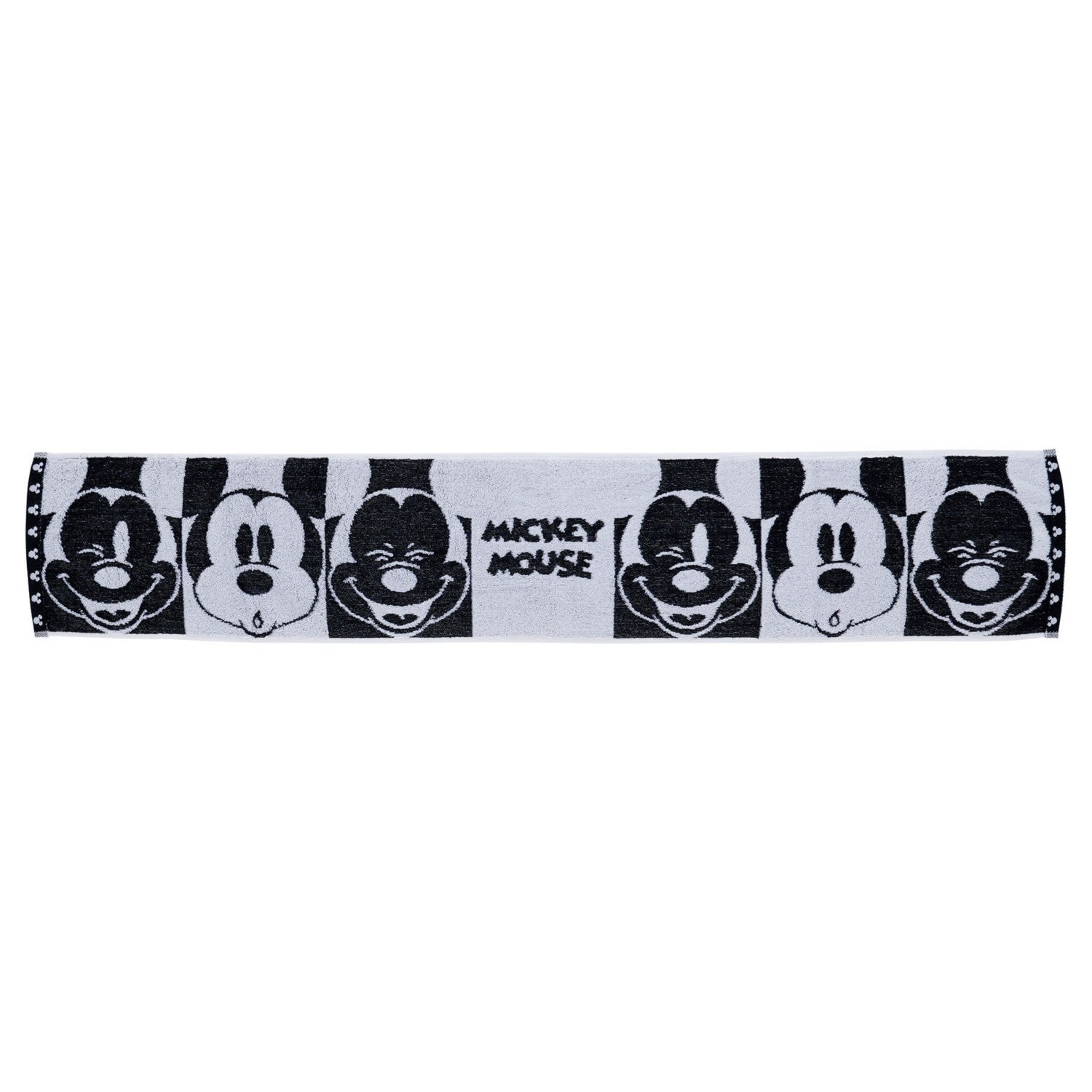 Mickey Mouse muffler towel lineup <Mickey>