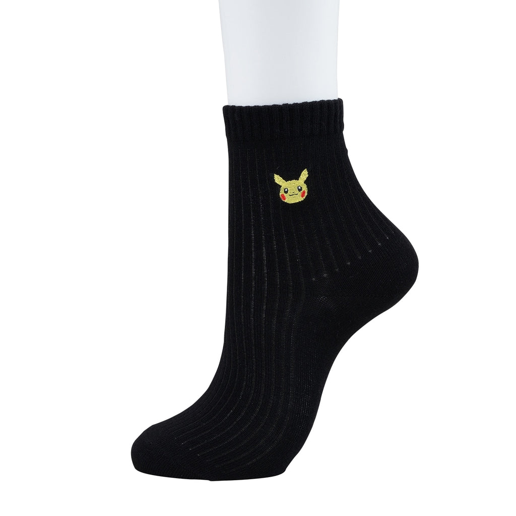 [Choice] Middle socks one point plain Pikachu BK (23-25cm)
