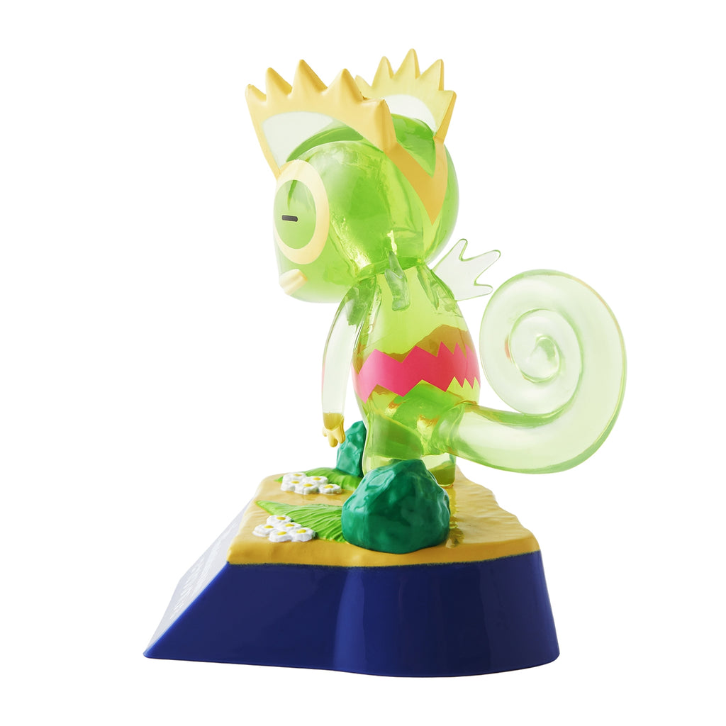 Clear figure Invisible to Me Kacleon