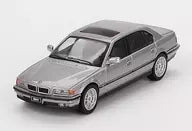 1/64 BMW 750 il Aspen Right Handle (Silver Metallic) "Mini GT Series" [MGT00792-R]