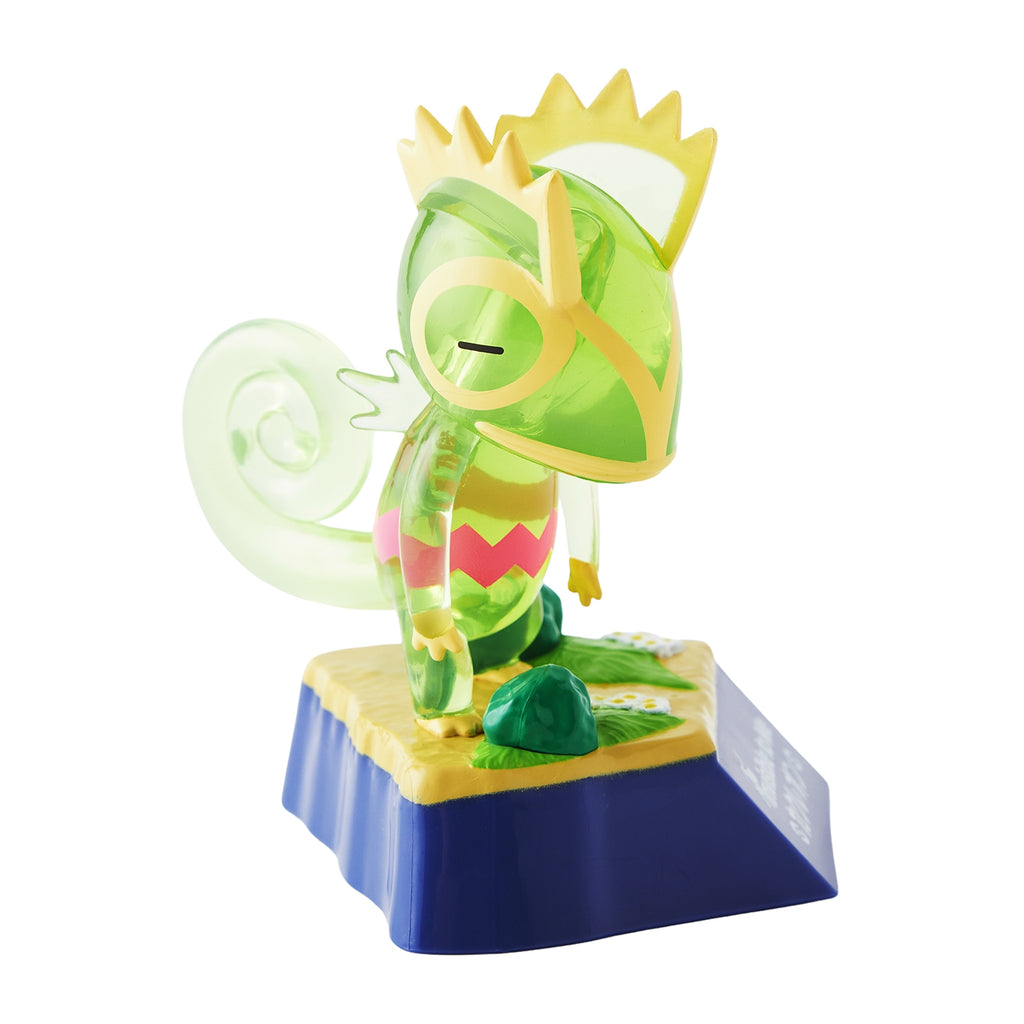 Clear figure Invisible to Me Kacleon