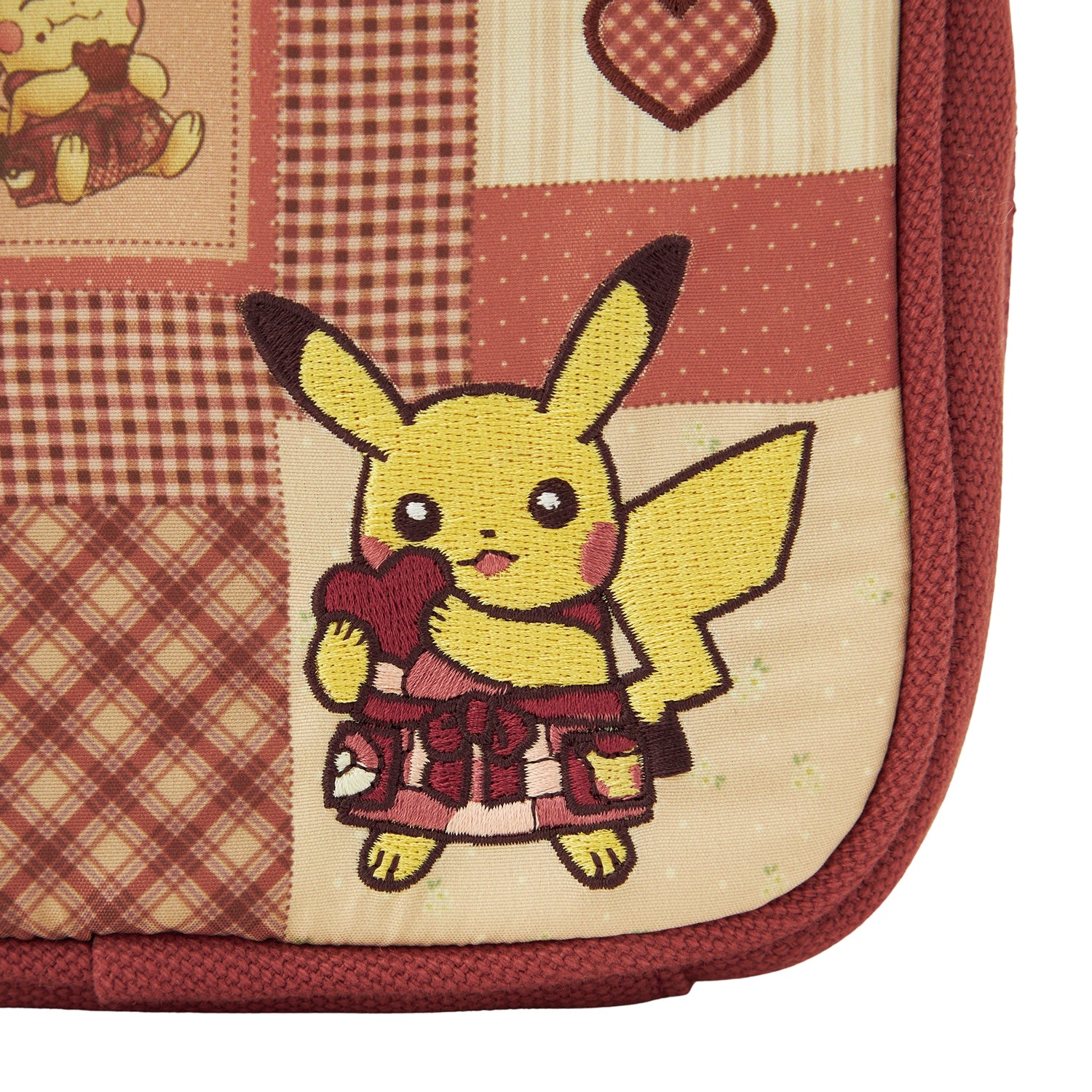 Multi-pouch Pikachu’s Sweet Delivery