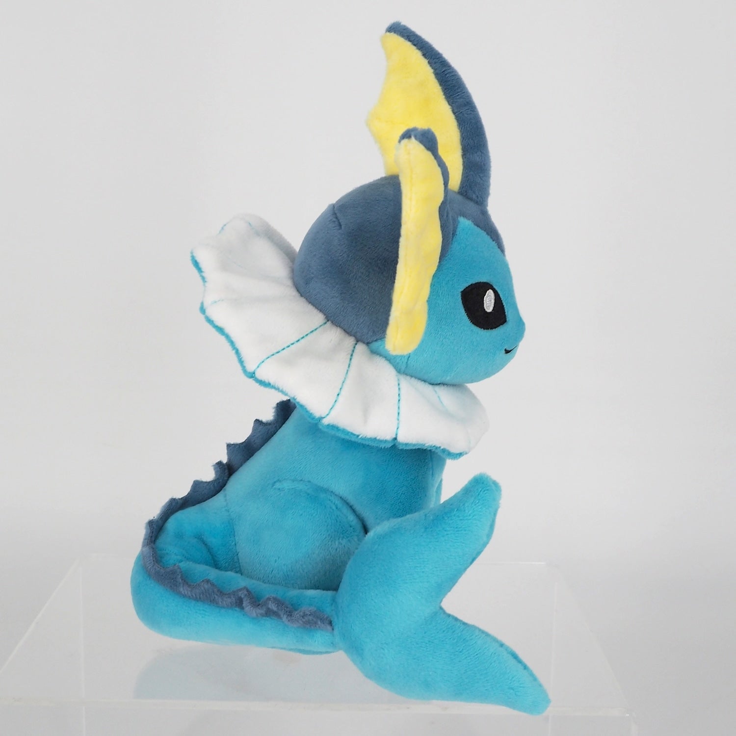 Pokémon Center Japan Vaporeon (#134) Small Plush Stuffed Toy
