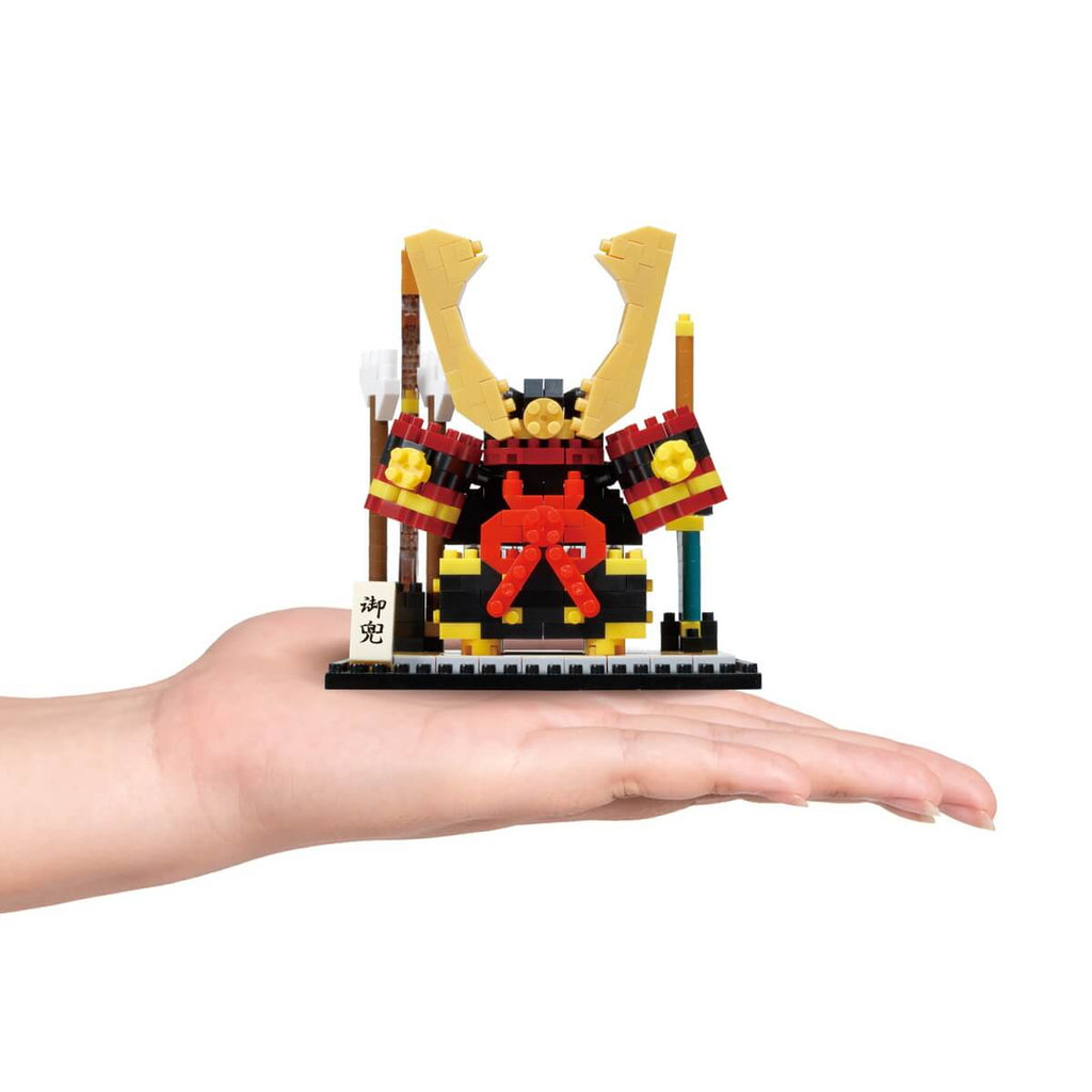 nanoblock helmet decoration