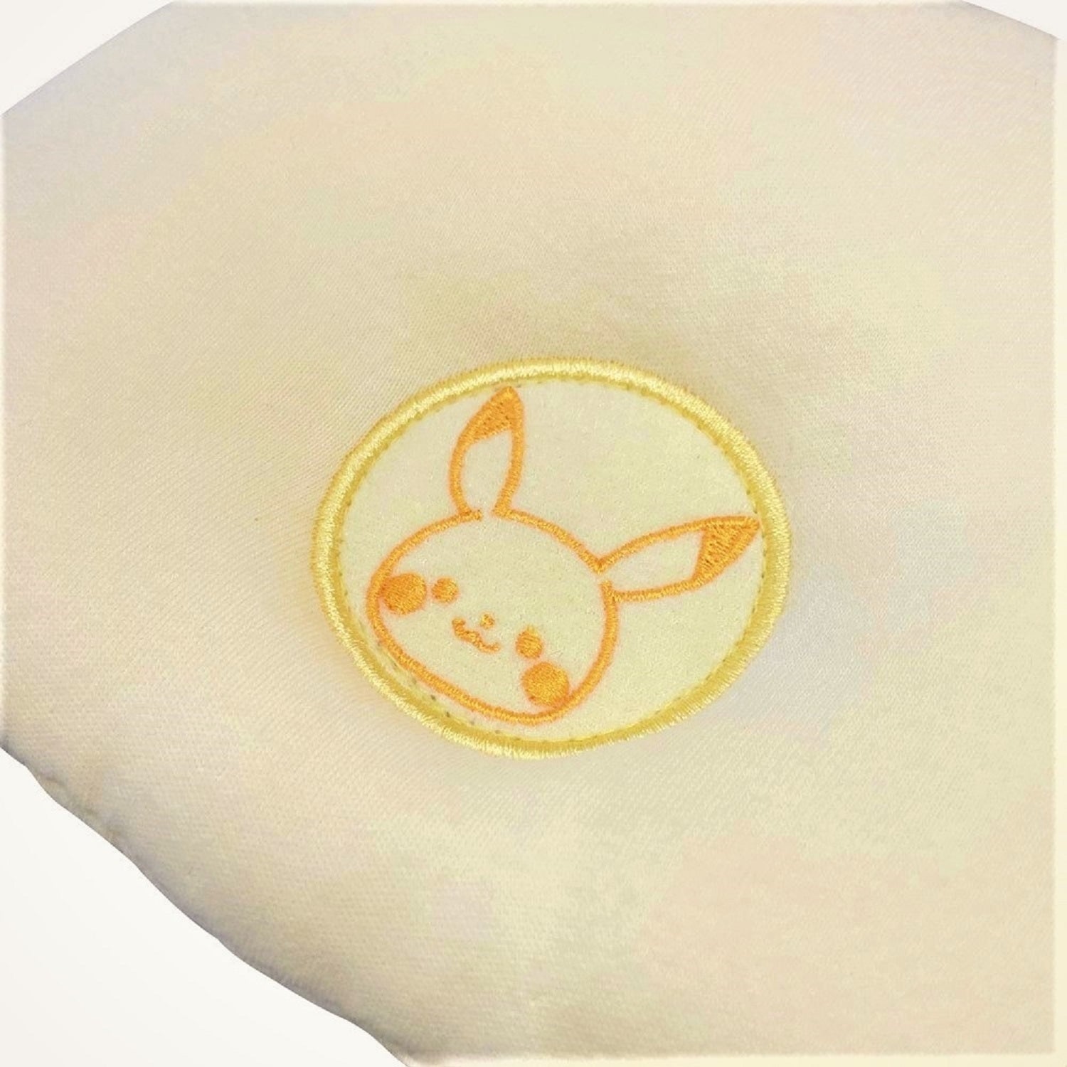 Monpoke baby pillow (die cut)
