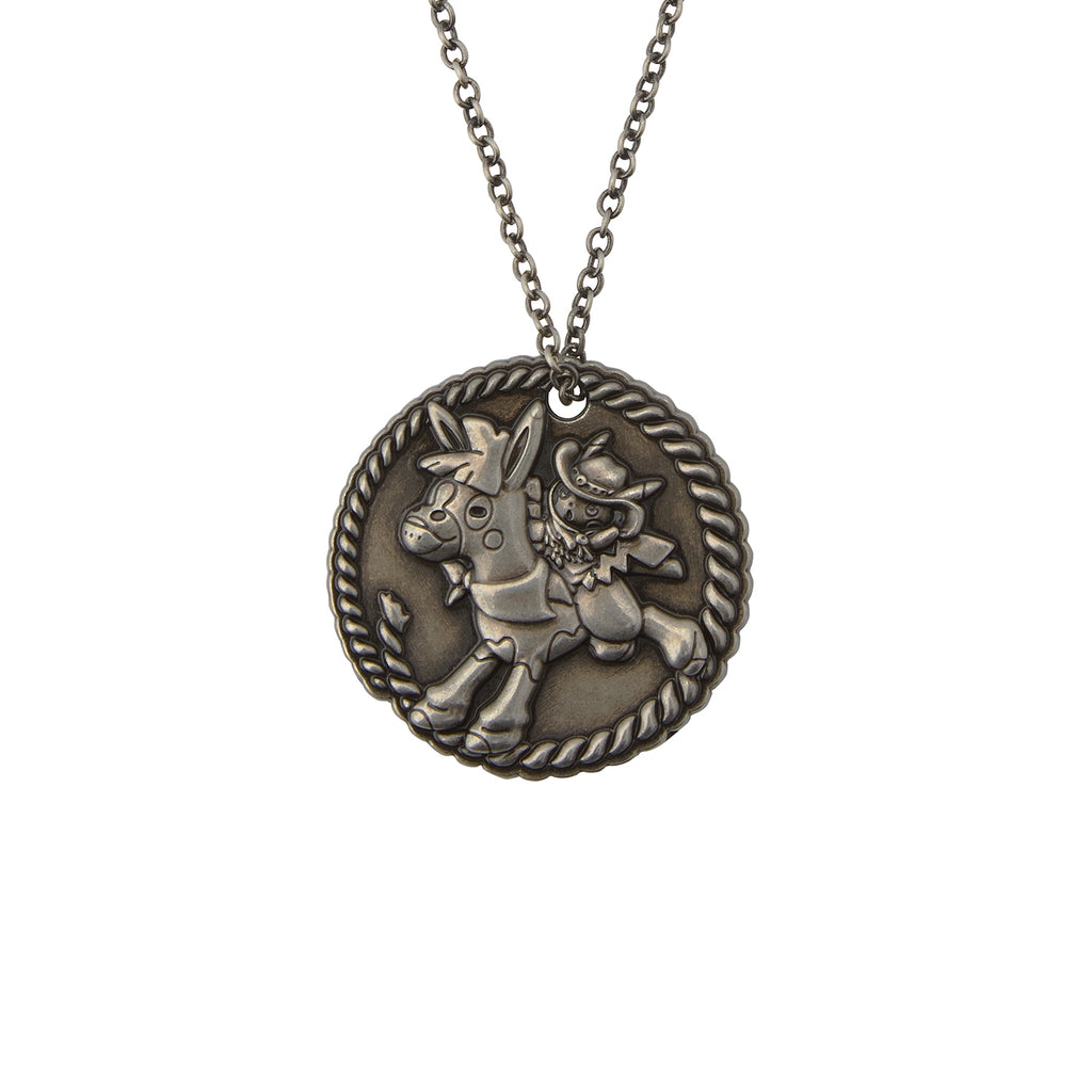 Close-up of Pokemon Necklace Run Run! Desert, showcasing detailed anime-style artwork from Japan