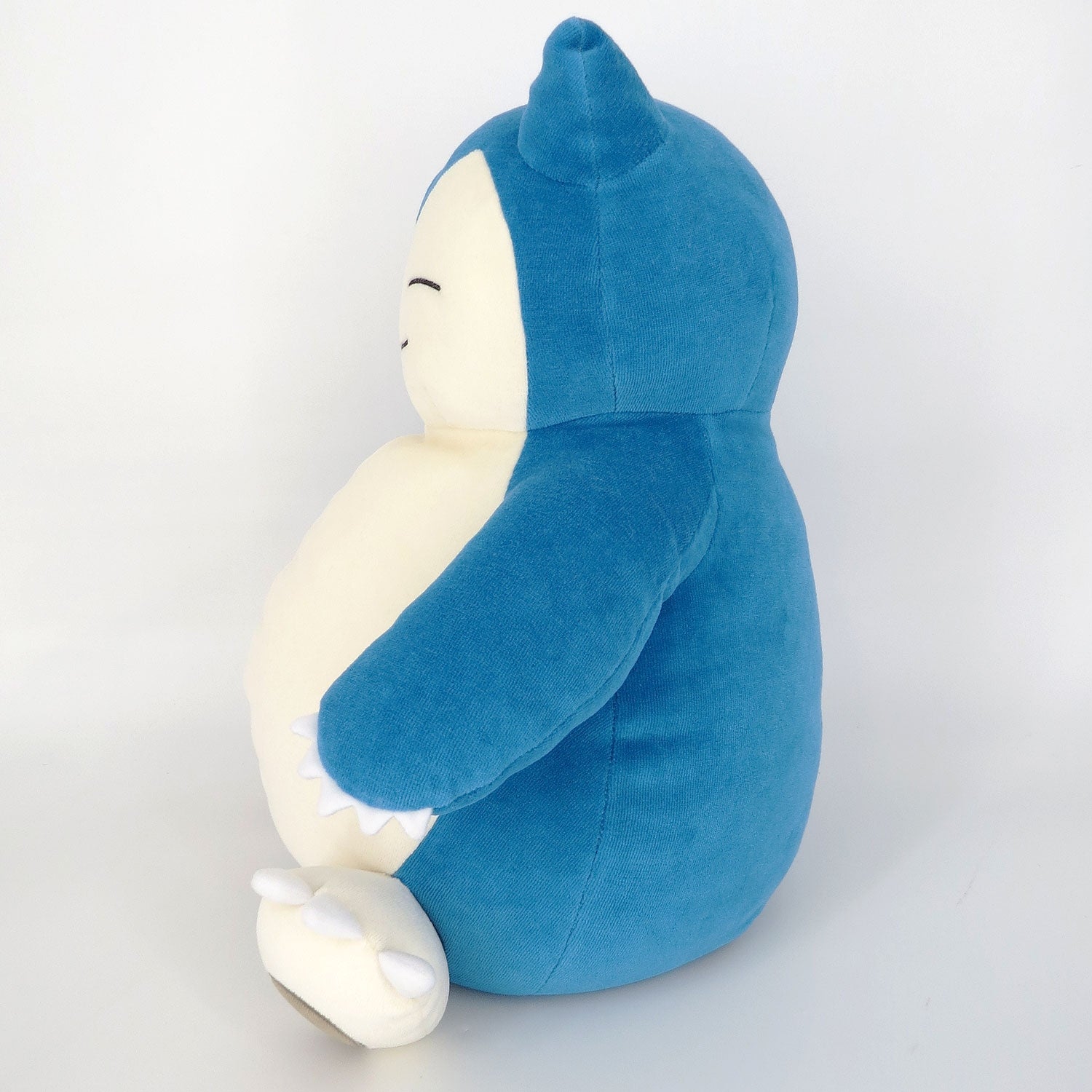 Mochi fluffy cushion Snorlax