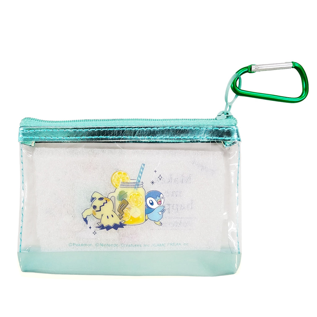Mini pouch with carabiner/snack time