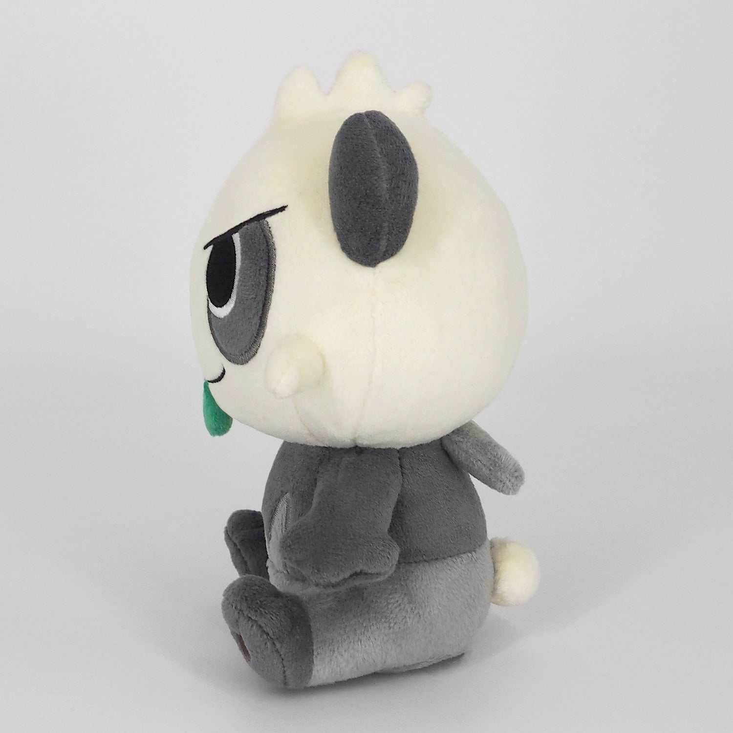 Japan-exclusive Yancham plushie with detailed design