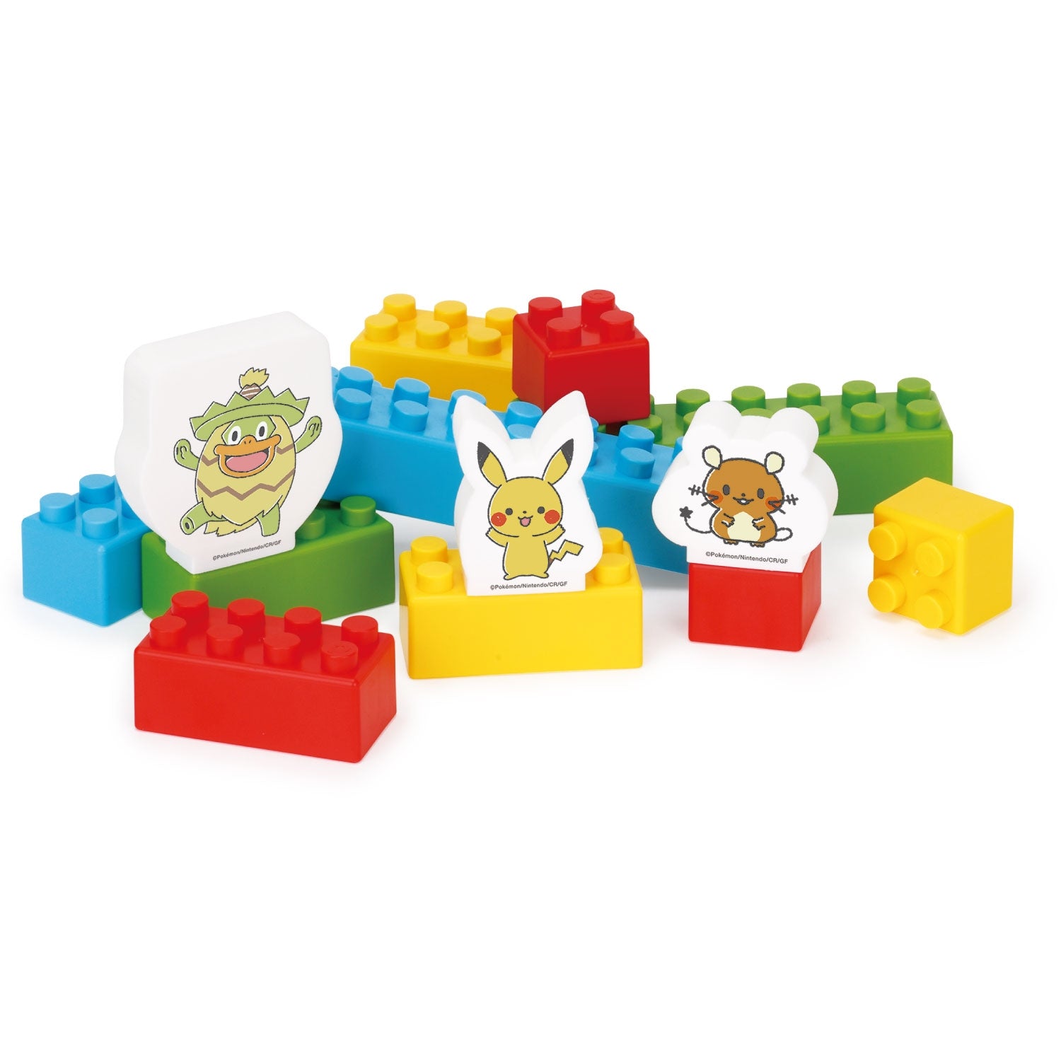 Monpoke block play with Pikachu