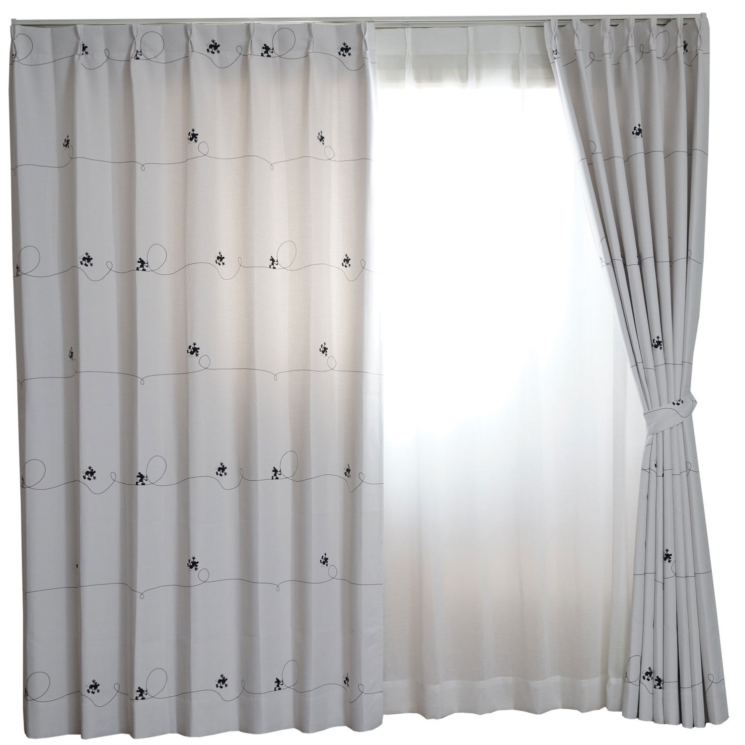 Mickey blackout curtain line