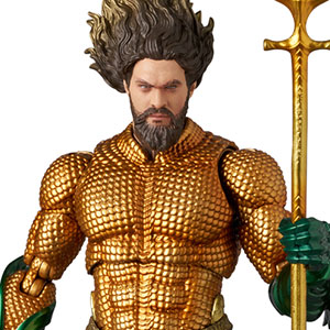 MAFEX No.267 MAFEX AQUAMAN (GOLD & GREEN SUIT) AQUAMAN AND THE LOST KINGDOM