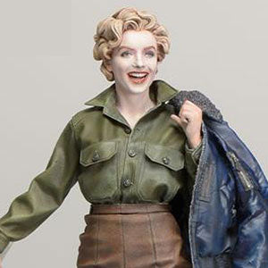 1/8 Scale Marilyn Monroe (U.S.O. Tour 1954) Plastic Model Kit
