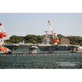 Jigsaw Puzzle Series - Japanese City 76 Yokosuka City, Kanagawa Prefecture "U.S. Aircraft Carrier George Washington" 300 pieces (300-432)