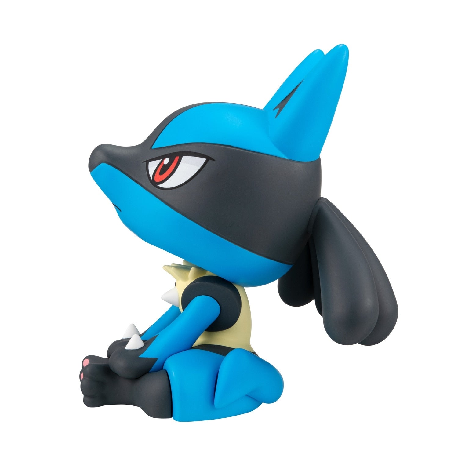 Pokemon Lucario figure, dynamic action pose from Japan