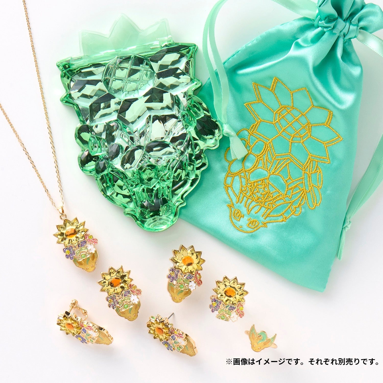 Pokémon Kusaterastal Leafeon ring on display, highlighting authentic Japanese packaging