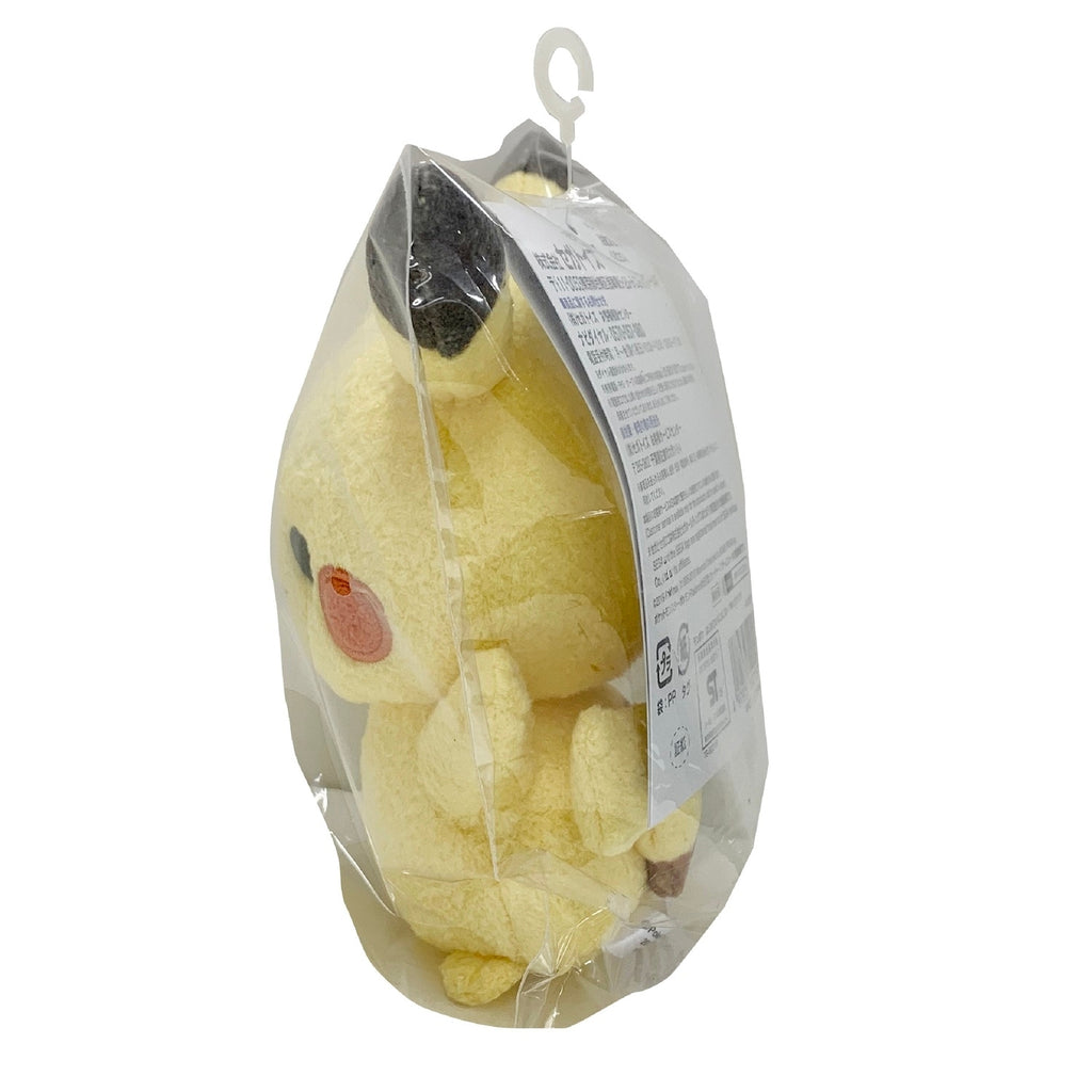 Monpoke's first fluffy stuffed toy Pikachu