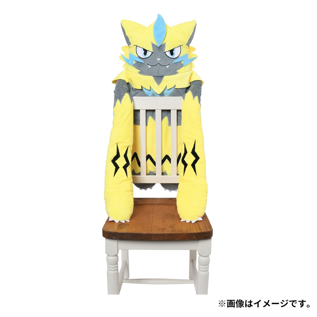 Hug you! Plush Zeraora, adorable face and pose from Japan