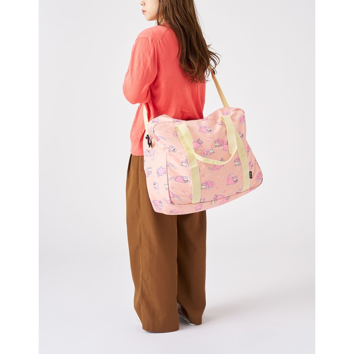 Slowpoke pouch bag, compact design from Japan