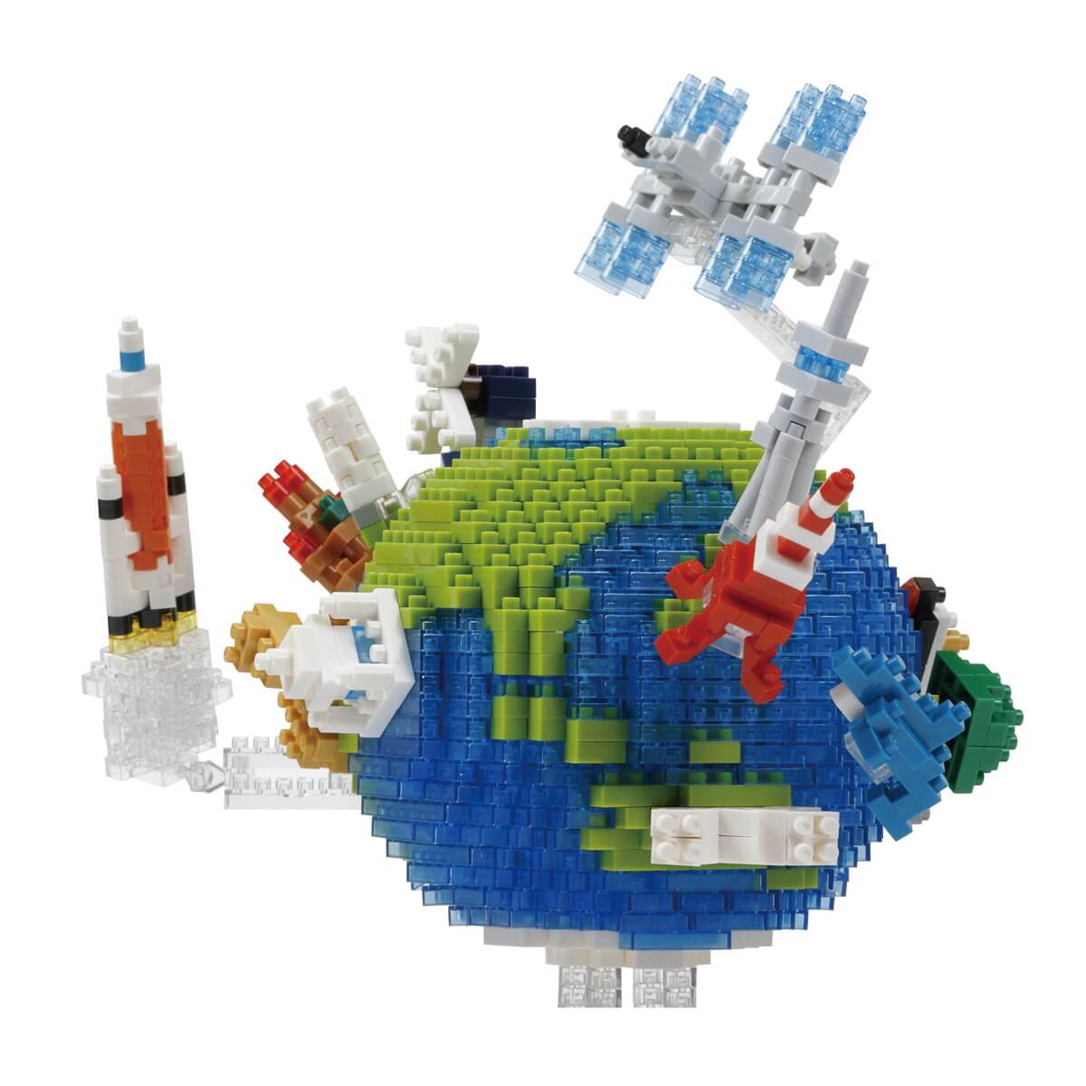 Nanoblock Earth and Moon