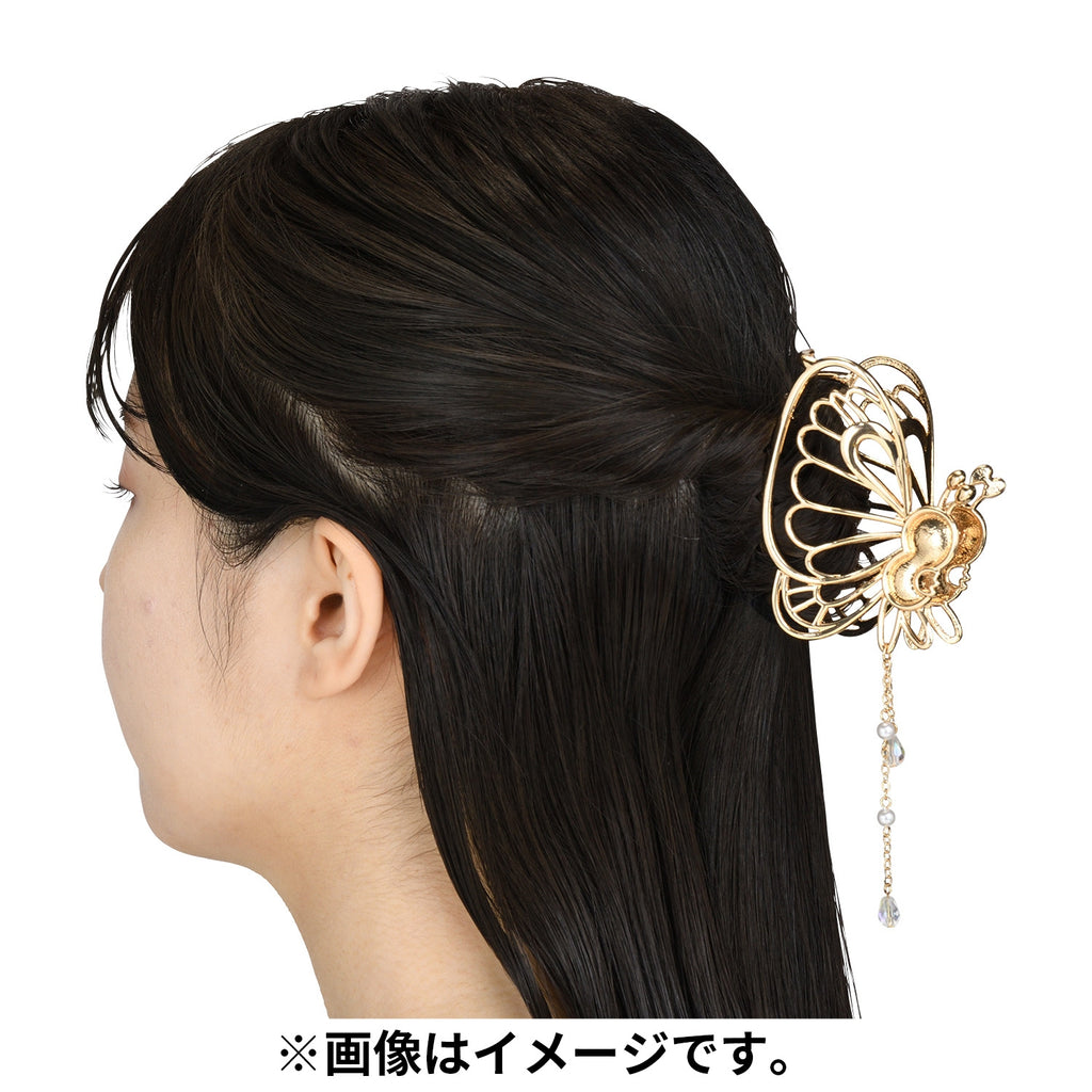 Rare Pokémon collectible hair clip featuring Butterfree, shipped from Japan