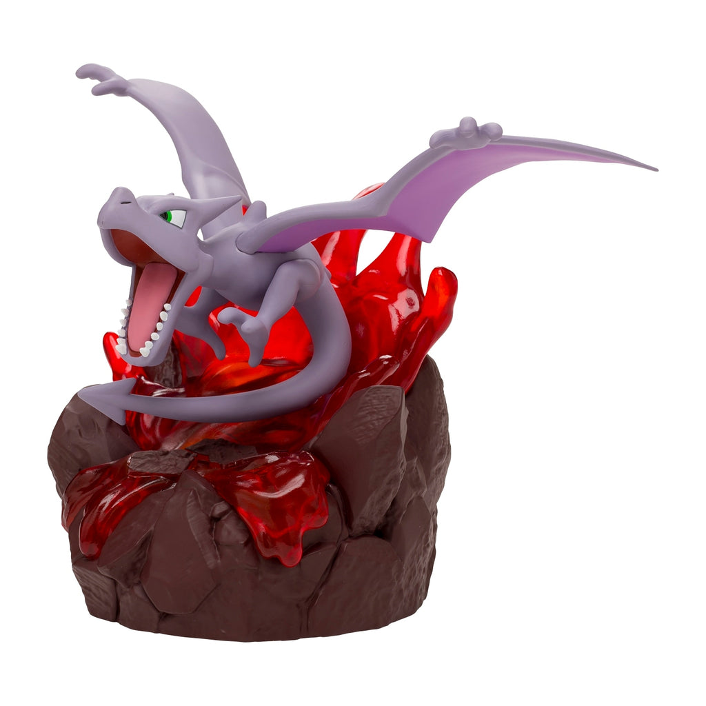 Figure Hakaikosen Ptera from Japan, detailed wings